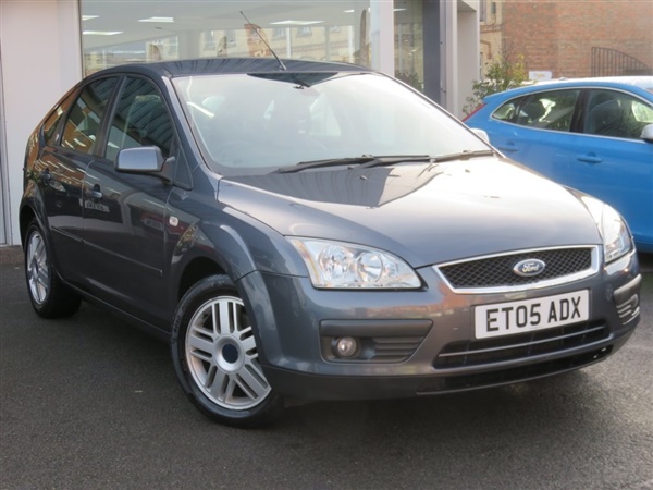 Ford Focus 2.0 Ghia 5dr