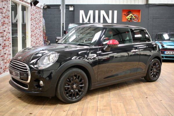 MINI Hatch Cooper