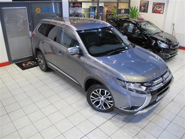 Mitsubishi Outlander 2.2 DI-D 4 5dr Auto **FULL LEATHER **7