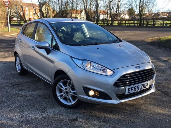 Ford Fiesta 1.6 Zetec 5Dr Powershift Auto