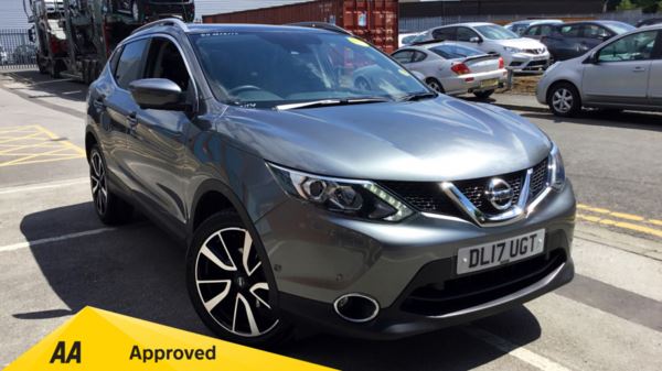 Nissan Qashqai 1.5 dCi Tekna 5dr with SAT NAV