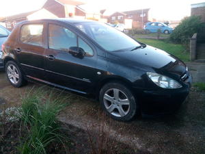 Peugeot hdi Sport, Black in Eastbourne | Friday-Ad