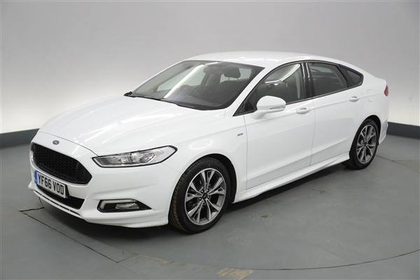 Ford Mondeo 2.0 TDCi ST-Line 5dr - FORD SYNC3 - WIFI -