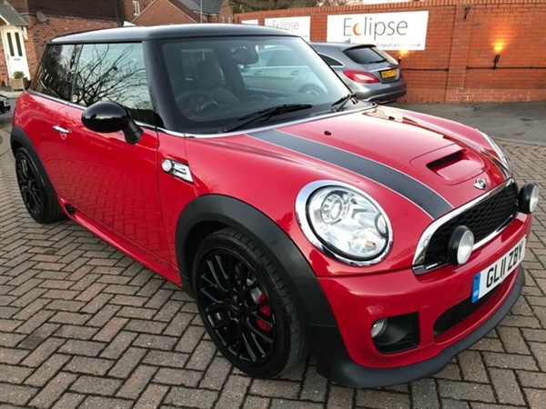 Mini Hatch 1.6 JOHN COOPER WORKS 3d 211 BHP