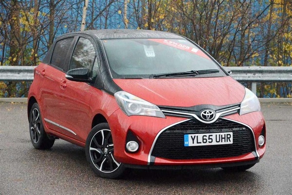 Toyota Yaris 1.33 VVT-i Design 5-Dr