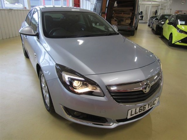 Vauxhall Insignia 2.0 SRI NAV CDTI ECOFLEX S/S 5d 167 BHP