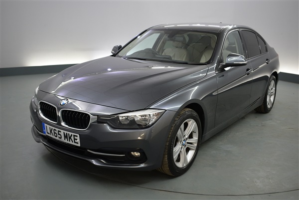 BMW 3 Series 318i Sport 4dr - COMFORT ACCESS - ELECTRIC