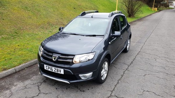 Dacia Sandero 1.5 STEPWAY LAUREATE DCI 5d 90 BHP