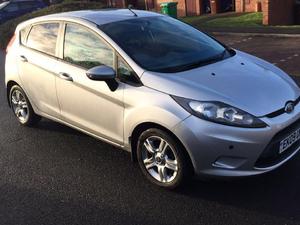  FORD FIESTA STYLE + FRONT AND REAR PARKING SENSORS in