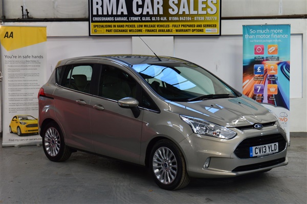 Ford B-MAX 1.0 EcoBoost Titanium 5dr VERY LOW MILEAGE