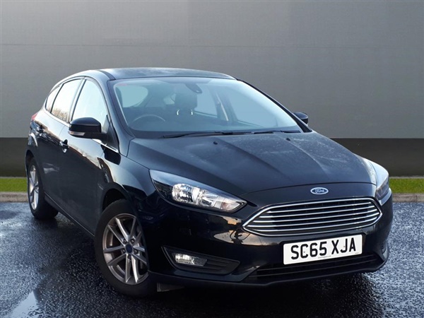 Ford Focus 1.0 EcoBoost Zetec Navigation 5dr