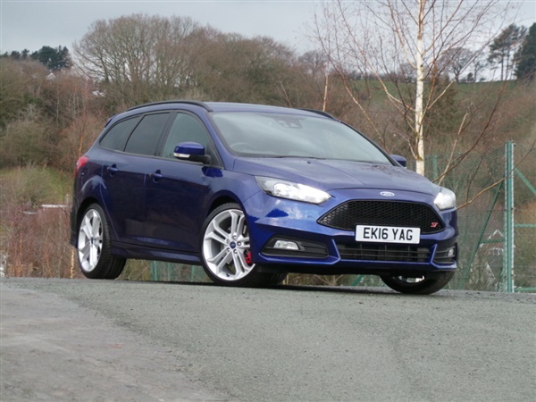 Ford Focus 2.0 ST-2