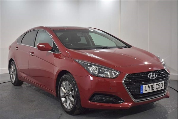 Hyundai I40 I40 Crdi Se Nav Blue Drive Saloon 1.7 Manual