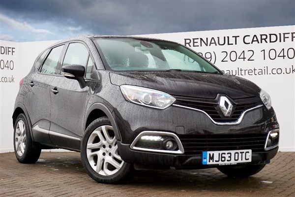 Renault Captur 0.9 TCe Dynamique MediaNav SUV 5dr Petrol