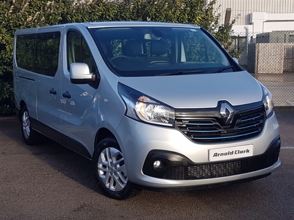 Renault Trafic Reanult Ll29 Energy dCi 125 Sport Nav 9