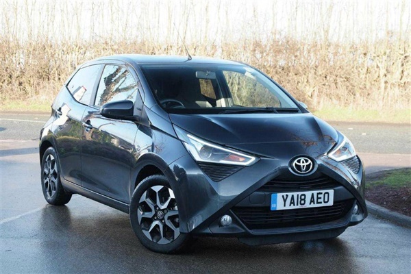 Toyota Aygo 1.0 VVT-i x-plore 5dr