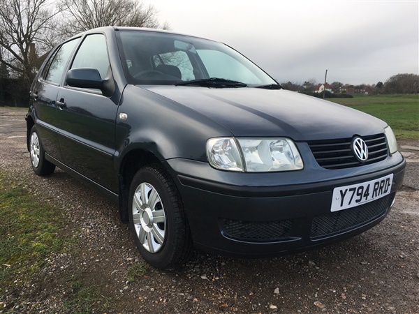 Volkswagen Polo 1.0 E 5dr