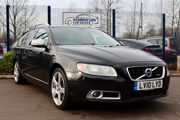 Volvo V D R-DESIGN SE 5d 175 BHP