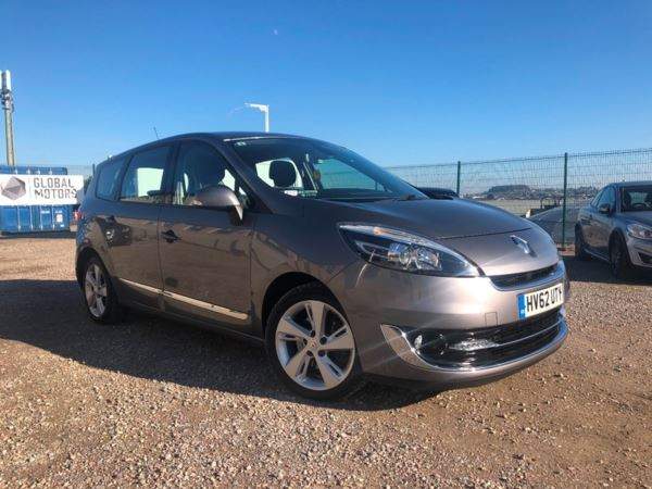 Renault Scenic GRAND DYNAMIQUE TOMTOM DCI MPV