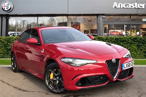 Alfa Romeo Giulia 2.9 V6 BiTurbo Quadrifoglio 4dr Auto