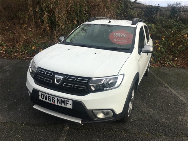 Dacia Sandero STEPWAY AMBIANCE 0.9 TCE WITH AIR CONDITIONING