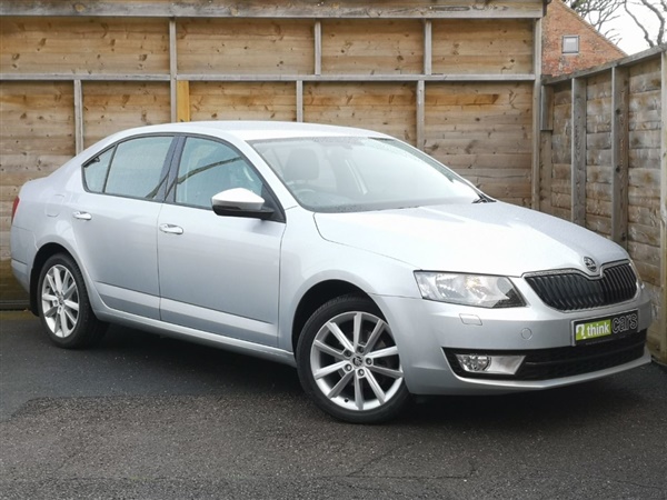 Skoda Octavia 1.6 TDI CR Elegance 5dr DSG DEMO + ONE PRIVATE