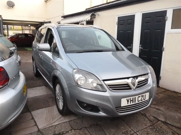 Vauxhall Zafira 1.7 TD Excite 5dr