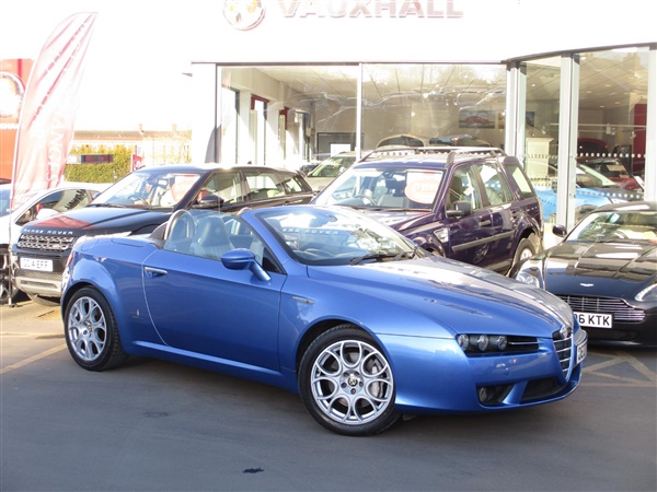Alfa Romeo Spider 3.2 V6 JTS Q4 2dr ONLY  MILES FROM
