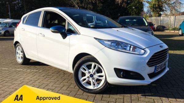 Ford Fiesta  Zetec White (Nav) 5dr