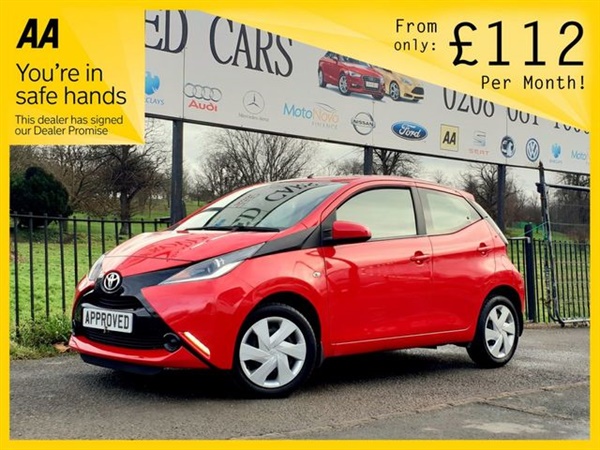 Toyota Aygo 1.0 VVT-I X-PLAY 5d 69 BHP