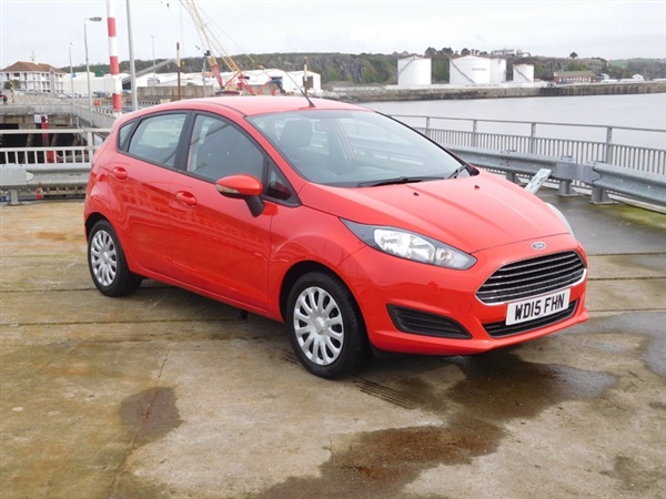 Ford Fiesta STYLE DRIVEAWAYTODAY FINANCEAVAILABLE