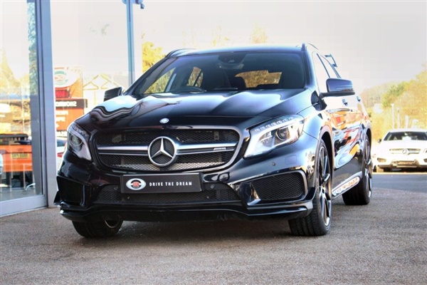 Mercedes-Benz GLA Class 2.0 GLA45 AMG 4MATIC 5dr Auto