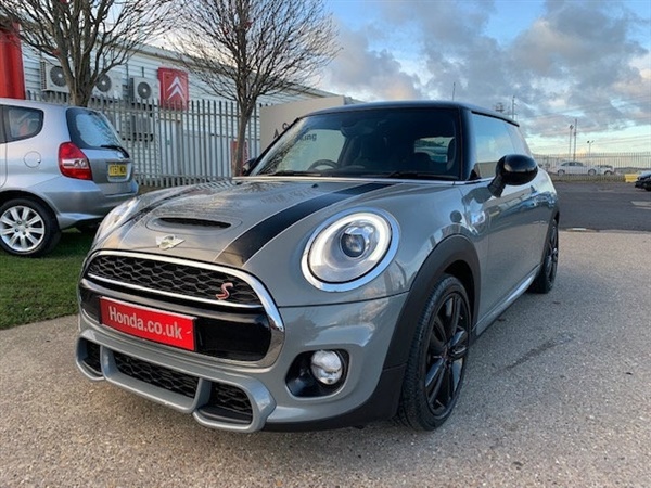 Mini Hatch 2.0 TD Cooper SD (s/s) 3dr