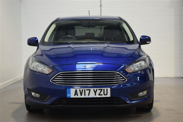 Ford Focus 1.0 EcoBoost Zetec Edition 5dr Hatchback