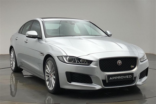 Jaguar XE 3.0 V6 Supercharged (380PS) S Auto