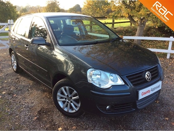 Volkswagen Polo Polo S (75Bhp) Hatchback 1.4 Automatic