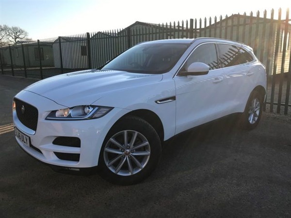 Jaguar F-Pace 2.0 PRESTIGE 5d 178 BHP SAT NAV LEATHER