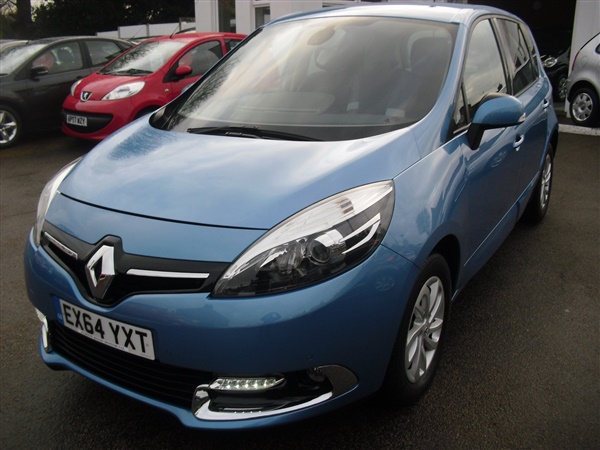 Renault Scenic 1.2 TCE 130 Dynamique TomTom Energy 5dr