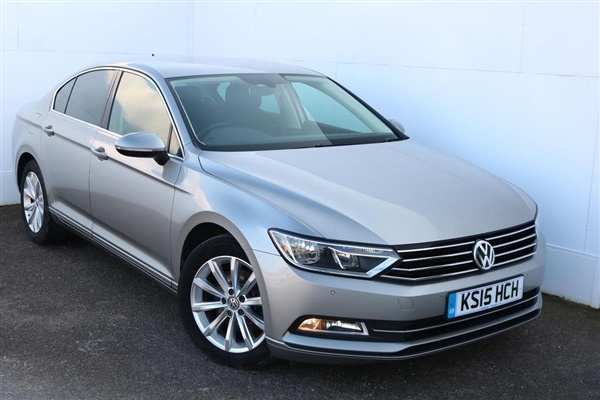 Volkswagen Passat 2.0 TDI BlueMotion Tech SE Business (s/s)