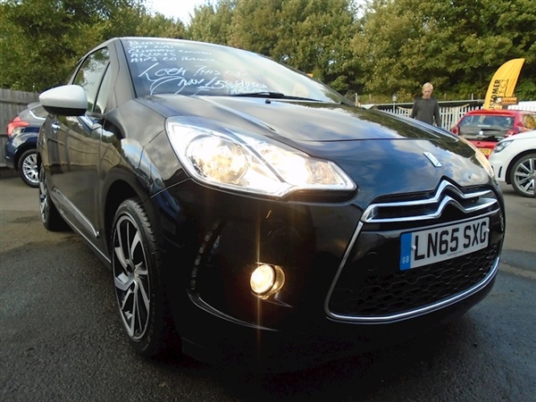 Ds Ds 3 Ds 3 Puretech Dstyle Nav S/S Hatchback 1.2 Manual