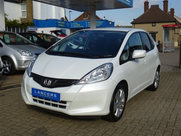 Honda Jazz 1.4 i-VTEC ES Plus 5dr