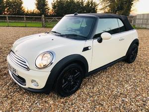 Mini Convertible  in Colchester | Friday-Ad