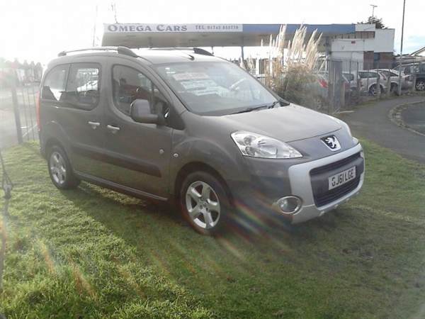 Peugeot Partner 1.6 TEPEE OUTDOOR HDI 5DR