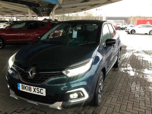 Renault Captur 1.2 TCe ENERGY Signature X Nav SUV 5dr Petrol