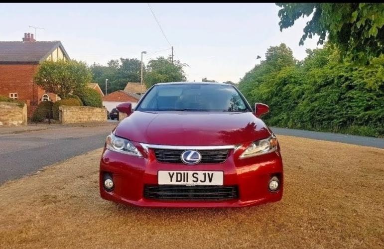  LEXUS CT200H HYBRID TOP SPEC