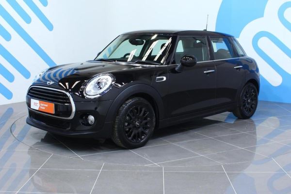 MINI Hatch 1.5 TD Cooper D (Chili) (s/s) 5dr