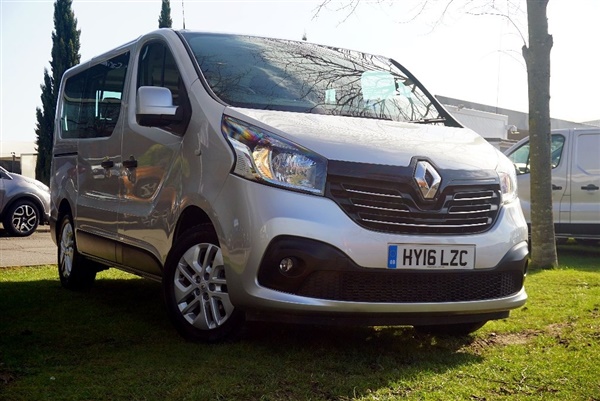 Renault Trafic 1.6 dCi Energy SL27 Sport Mini Bus 5dr Diesel