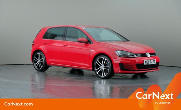 Volkswagen Golf 2.0 TDi 140 GT hatchback