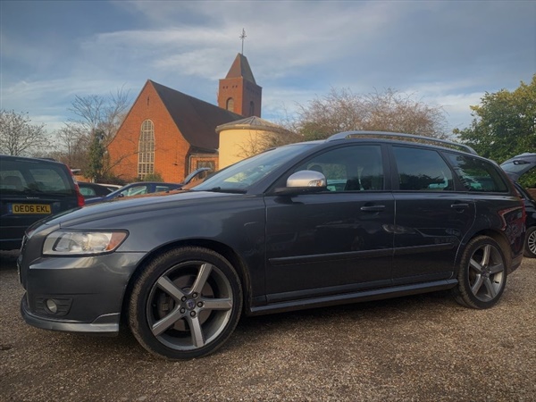 Volvo V D4 R-Design 5dr