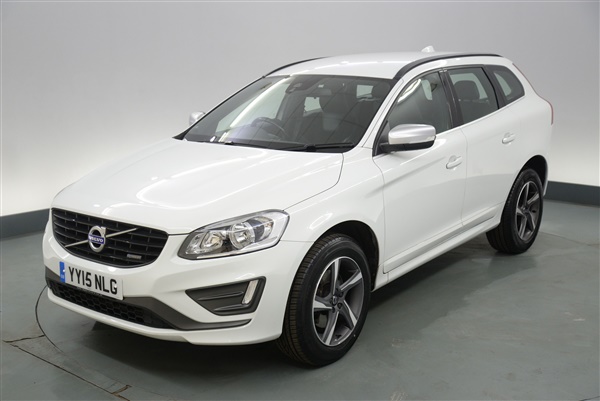 Volvo XC60 D] R DESIGN Nav 5dr - SAT NAV - BLUETOOTH -